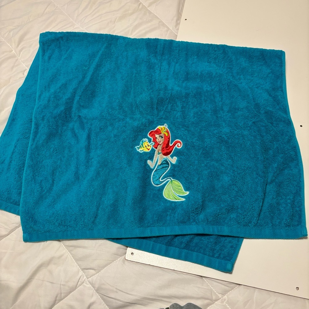 Kid’s Little Mermaid Embroidered Towel Teal
